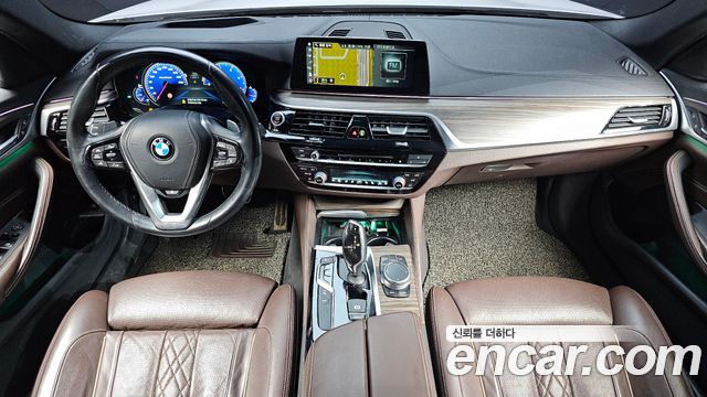 BMW 5 Series (G30) 520d xDrive M Sport Package Plus 2018 — фото 7