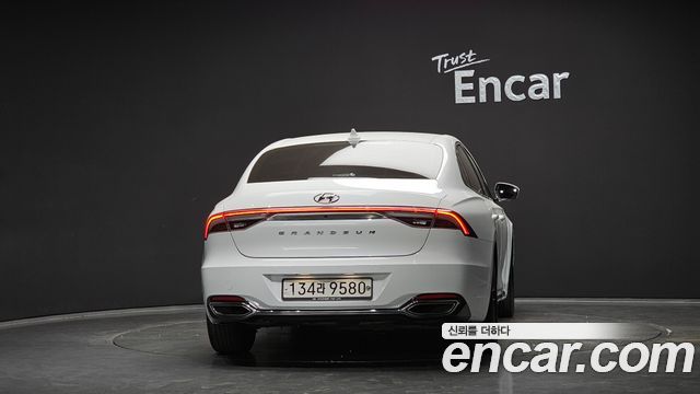 Hyundai Grandeur (IG) 2.5 Premium 2020 — фото 4