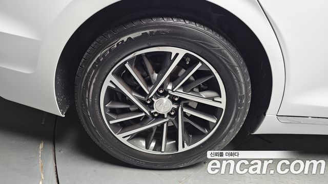 Hyundai Grandeur (IG) 2.5 Premium 2020 — фото 5