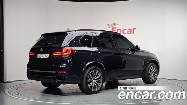 BMW X5 (F15) xDrive M50d 2014 — фото 2