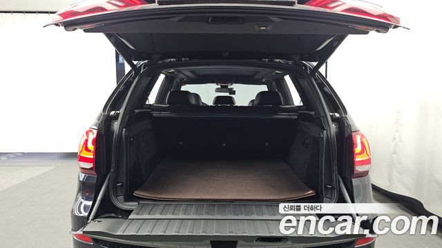BMW X5 (F15) xDrive M50d 2014 — фото 24