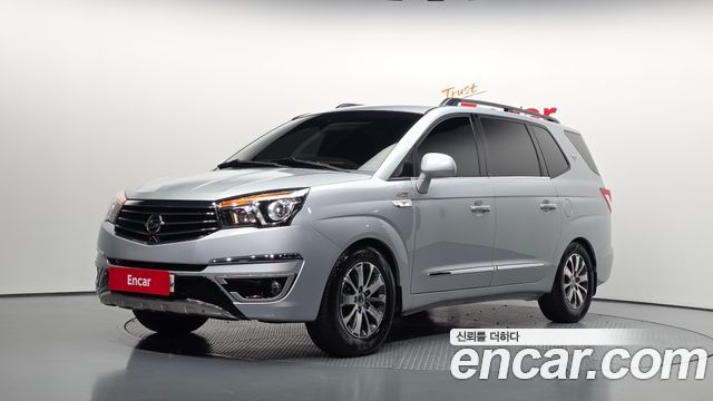 KG Mobility (SsangYong) Korando Turismo 4WD RX 9-seater 2017 — фото 1