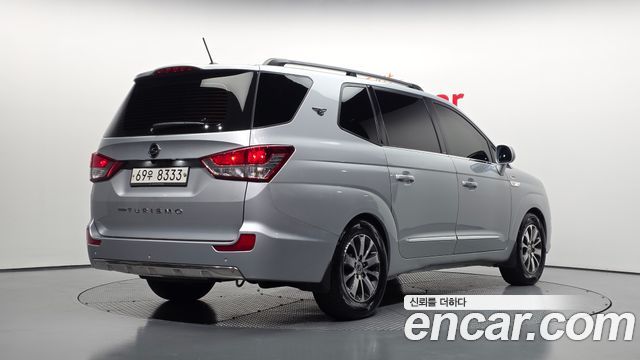 KG Mobility (SsangYong) Korando Turismo 4WD RX 9-seater 2017 — фото 2