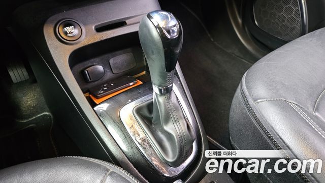 Renault Korea QM3 RE 2016 — фото 9