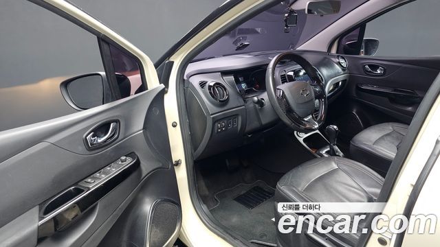 Renault Korea QM3 RE 2016 — фото 10