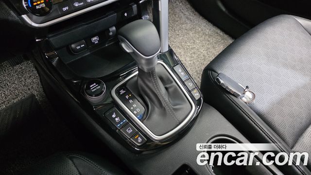 Kia Seltos Gasoline 1.6 Turbo 2WD Signature 2023 — фото 9