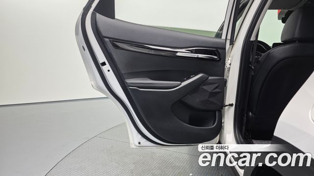 Kia Seltos Gasoline 1.6 Turbo 2WD Signature 2023 — фото 25