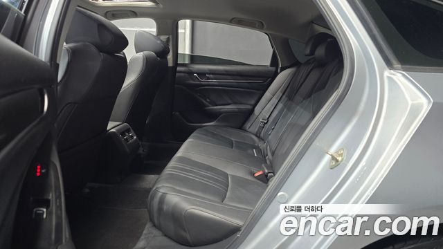 Honda Accord (X) 2.0 Turbo Sport 2019 — фото 12
