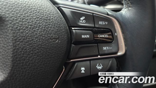 Honda Accord (X) 2.0 Turbo Sport 2019 — фото 18