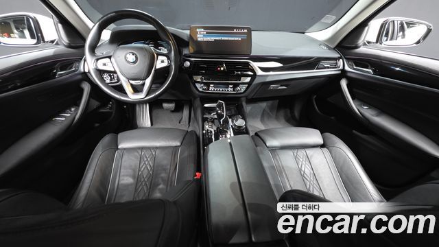 BMW 5 Series (G30) 530e Luxury 2021 — фото 7