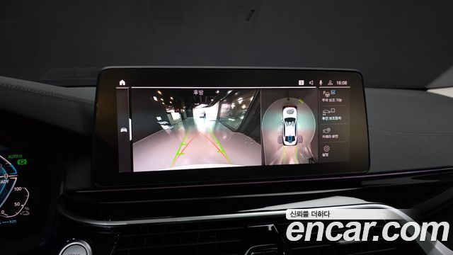 BMW 5 Series (G30) 530e Luxury 2021 — фото 15
