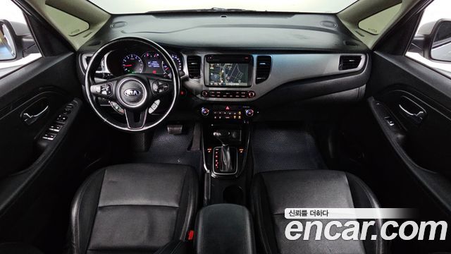 Kia Carens 2.0 LPi Prestige 2014 — фото 7