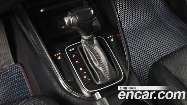 Kia Carens 2.0 LPi Prestige 2014 — фото 9