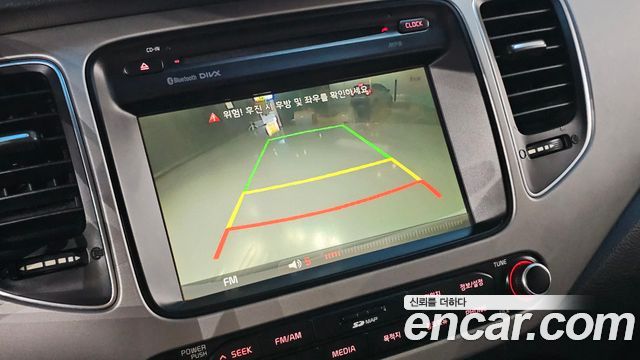 Kia Carens 2.0 LPi Prestige 2014 — фото 16