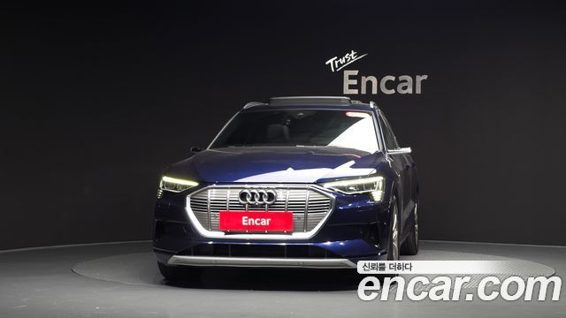 Audi e-tron 55 Quattro 2020 — фото 3