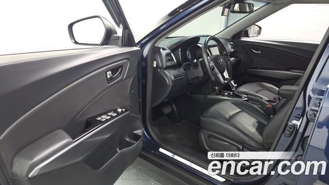 KG Mobility (SsangYong) Tivoli Armor LX 2WD 2019 — фото 10