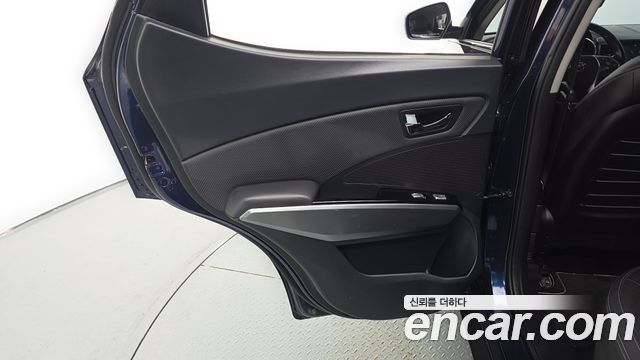 KG Mobility (SsangYong) Tivoli Armor LX 2WD 2019 — фото 25