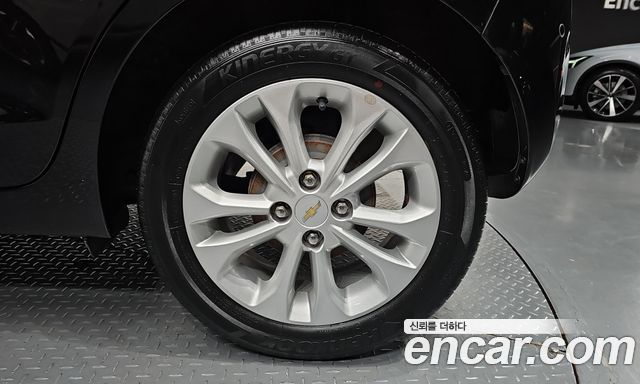 Chevrolet Spark Premier 2019 — фото 21