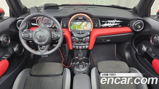 MINI Cooper S Convertible JCW 3rd 2020 — фото 7