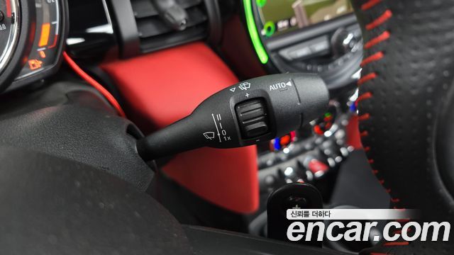 MINI Cooper S Convertible JCW 3rd 2020 — фото 18