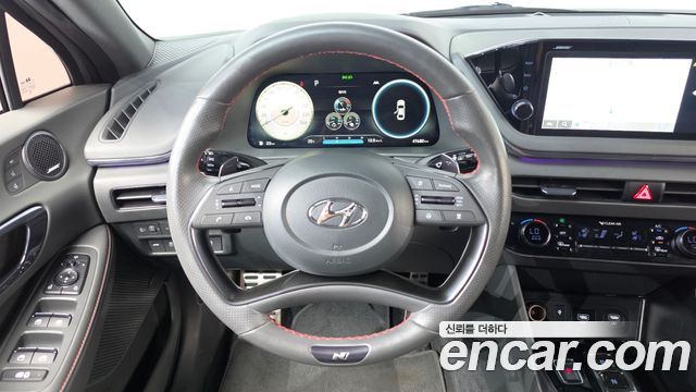 Hyundai Sonata (DN8) 2.5 Turbo N Line Inspiration 2022 — фото 19