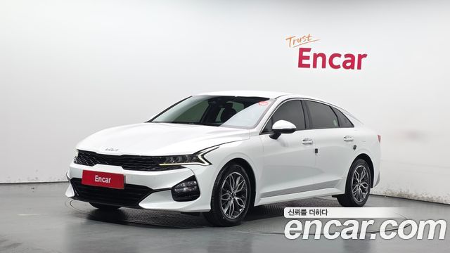 Kia K5 (III) 2.0 Prestige 2022 — фото 1