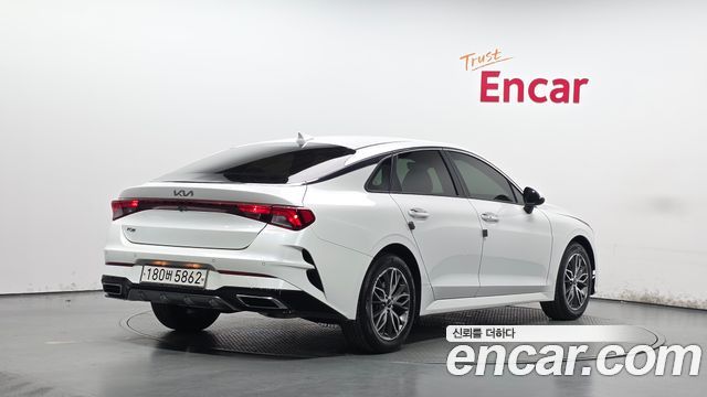 Kia K5 (III) 2.0 Prestige 2022 — фото 2