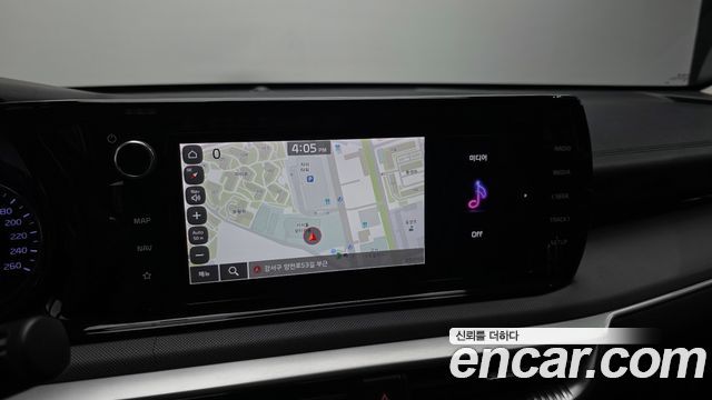Kia K5 (III) 2.0 Prestige 2022 — фото 15