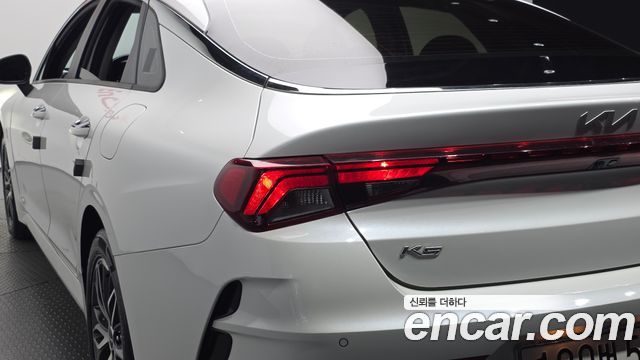 Kia K5 (III) 2.0 Prestige 2022 — фото 23