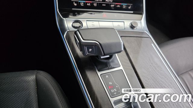 Audi A6 (C8) 45 TFSI Premium 2021 — фото 9