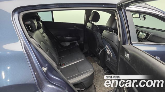 Kia Sportage (IV) Diesel 1.7 2wd Noblesse 2016 — фото 12