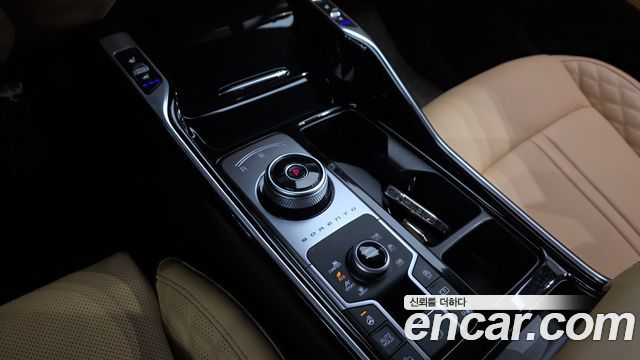 Kia Sorento (IV) Gasoline 2.5T 4WD Gravity 2023 — фото 9