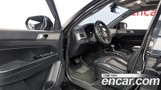 KG Mobility (SsangYong) Rexton Sports Diesel 2.2 4WD Noblesse 2019 — фото 10