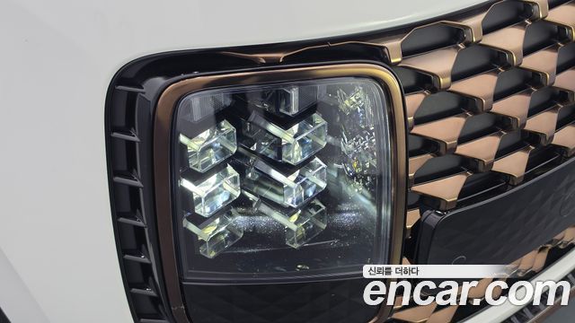 Hyundai Staria 4WD Lounge 7-Seater Limousine 2022 — фото 22