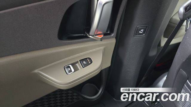 Kia Carnival (IV) HEV 9seater Nobless 2024 — фото 30