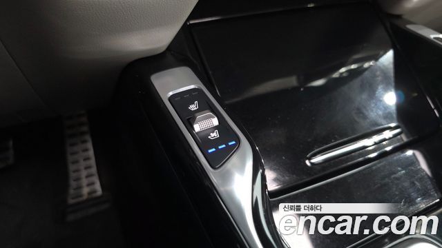 Kia Sorento (IV) HEV 1.6 2WD Signature 2023 — фото 28
