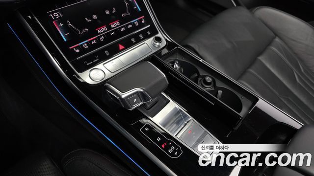 Audi A8 (D5) 50 TDI Quattro LWB 2020 — фото 9