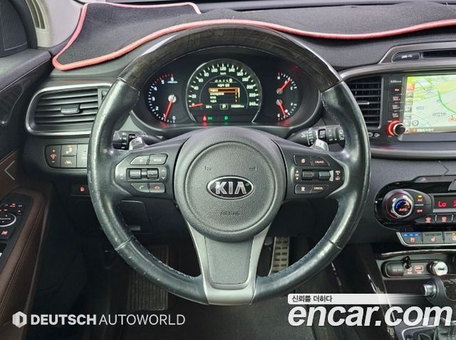Kia Sorento Diesel 2.0 2WD Noblesse Special 2017 — фото 17