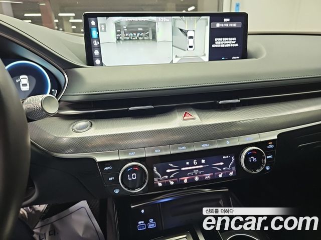 Genesis G80 (RG3) Gasoline 2.5 Turbo AWD 2022 — фото 10