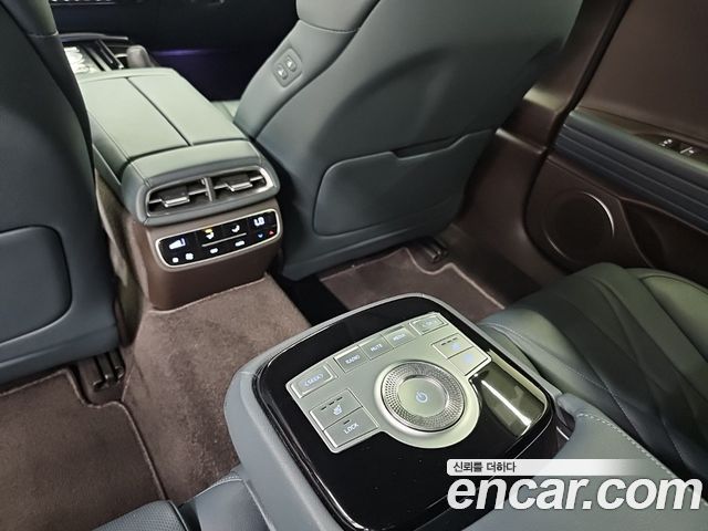 Genesis G80 (RG3) Gasoline 2.5 Turbo AWD 2022 — фото 17