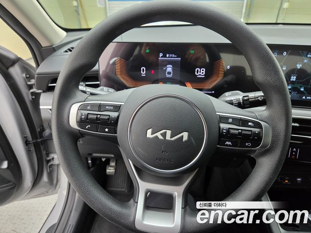 Kia K5 (III) 2.0 LPi(Rent) Trendy 2026 — фото 18