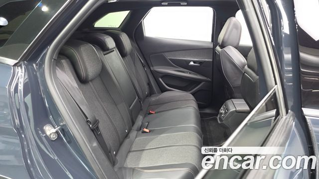 Peugeot 3008 (II) 1.6 BlueHDi GT Line 2018 — фото 11