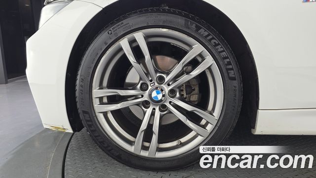 BMW 3 Series (F30) 320i M Sport 2017 — фото 5