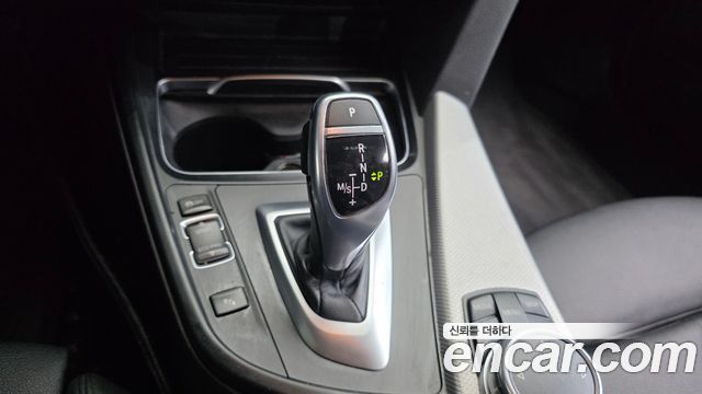 BMW 3 Series (F30) 320i M Sport 2017 — фото 9