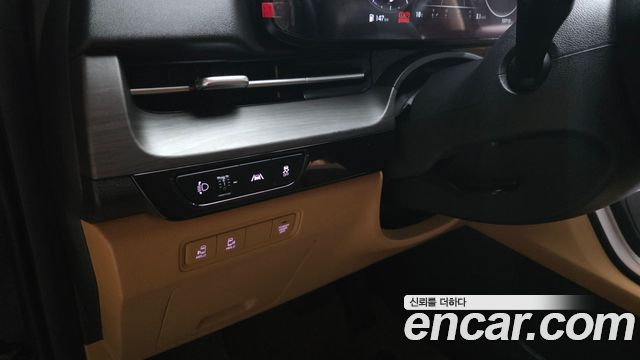 Kia Carnival (IV) Diesel 9-Seater Prestige 2023 — фото 14