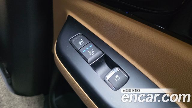 Kia Carnival (IV) Diesel 9-Seater Prestige 2023 — фото 19