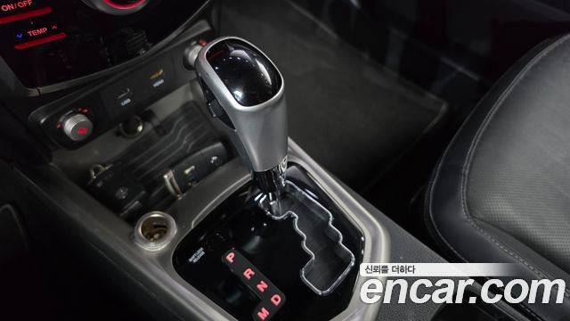 KG Mobility (SsangYong) Tivoli Diesel LX 2WD 2016 — фото 9