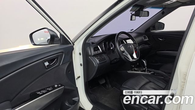 KG Mobility (SsangYong) Tivoli Diesel LX 2WD 2016 — фото 10