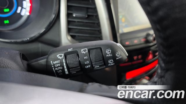 KG Mobility (SsangYong) Tivoli Diesel LX 2WD 2016 — фото 28