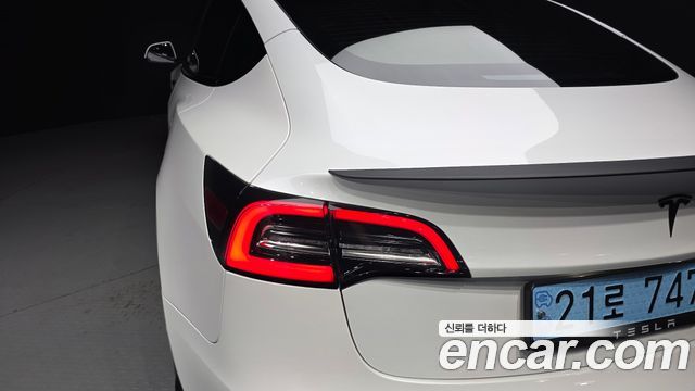 Tesla Model 3 Long Range AWD 2022 — фото 29